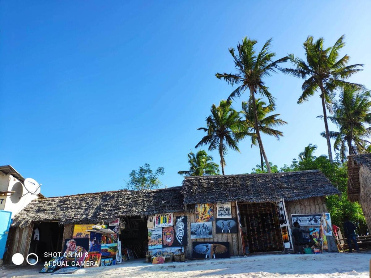 Aurora Beach Hotel Nungwi Buitenkant foto